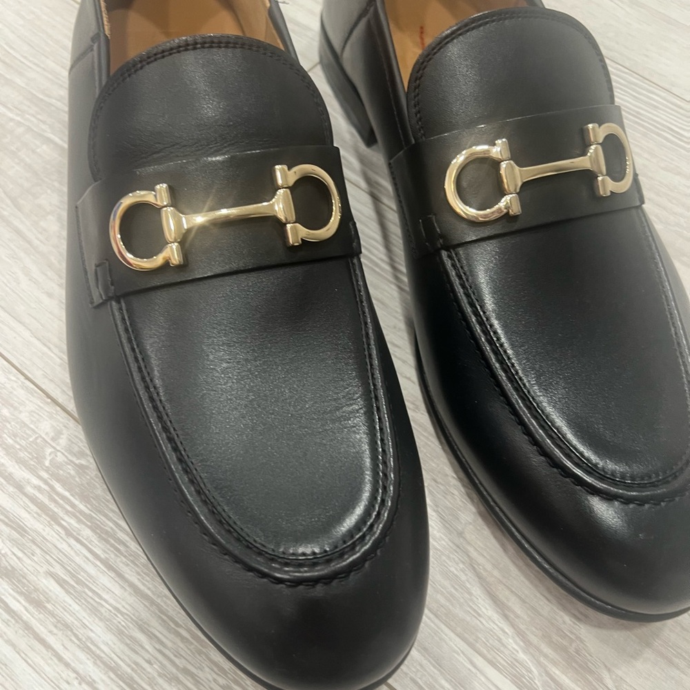 Salvatore Ferragamo Black Loafers Slip-Ons